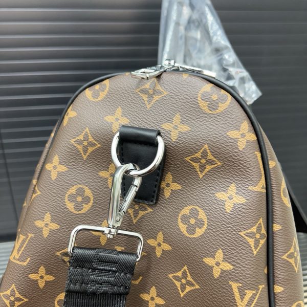 Louis new arrival keepall travel bag size: 45*26 cm