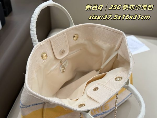 CC new arrival 25C tote bag size: 37.5*16*31 cm