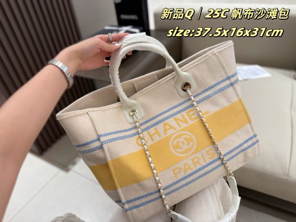 CC new arrival 25C tote bag size: 37.5*16*31 cm