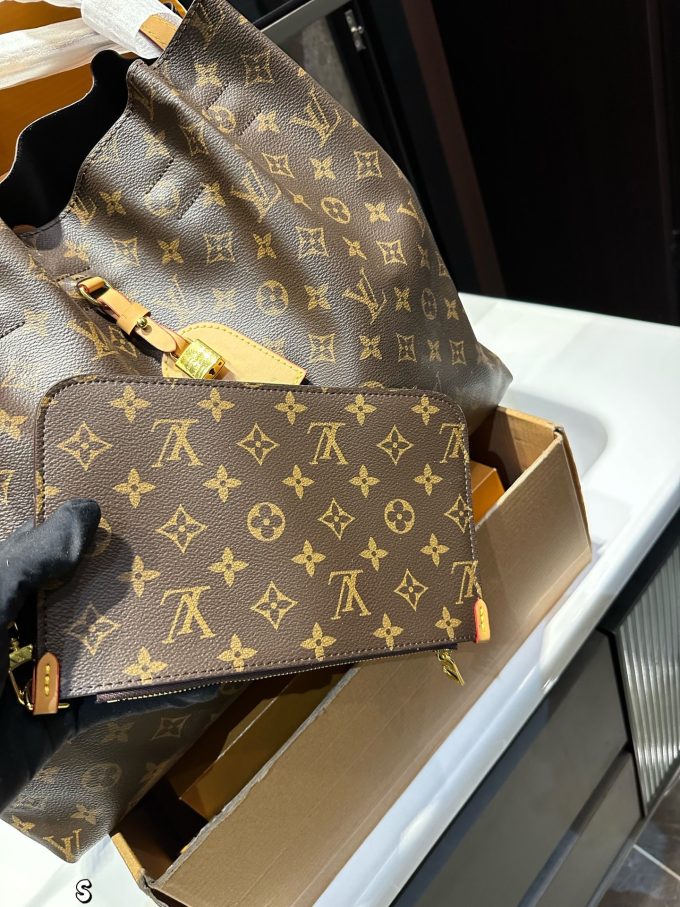 louis new arrival shopping tote bag size:42 * 30cm - Image 6