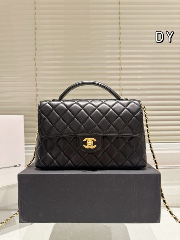 Cc new arrival 25P handle bag size: 25*15 cm