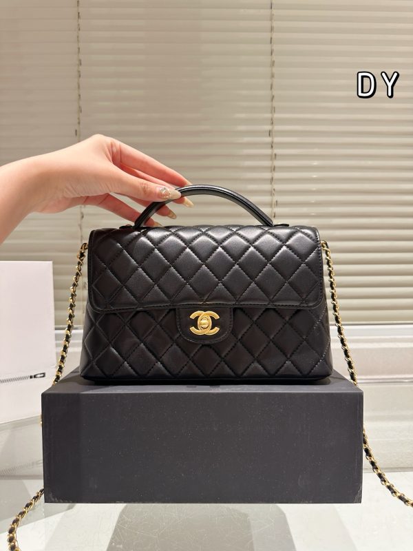 Cc new arrival 25P handle bag size: 25*15 cm