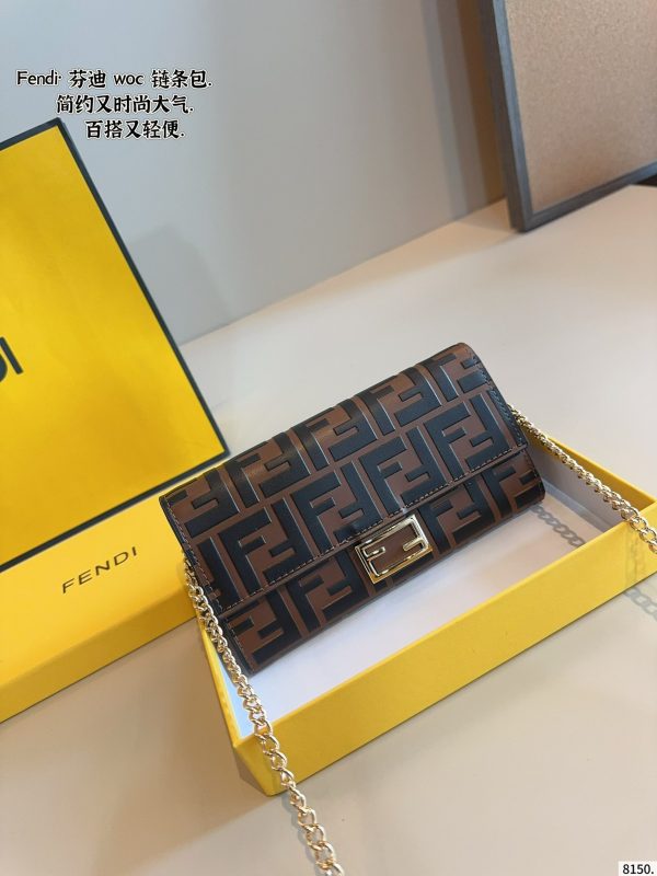 Fen new arrival vintage chain bag size:19*2*10.cm