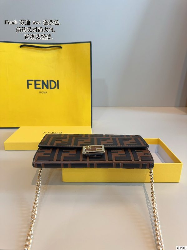 Fen new arrival vintage chain bag size:19*2*10.cm