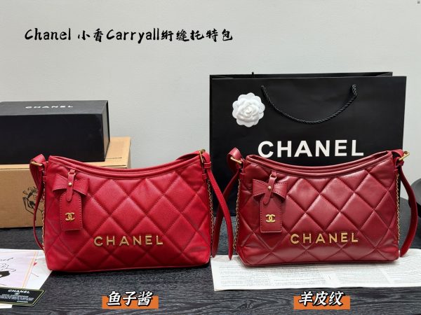 CC new arrival carryall tote hobo bag size: 31*24 cm