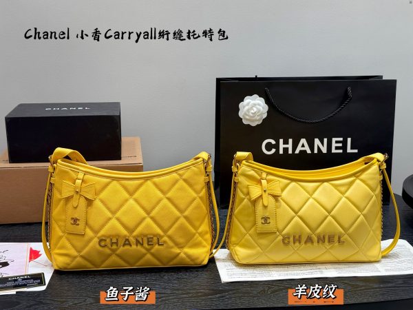 CC new arrival carryall tote hobo bag size: 31*24 cm