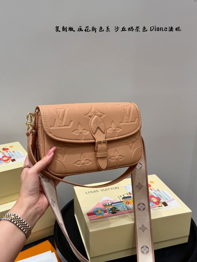 Louis new arrival Diane bag size: 25*15 cm - Image 3