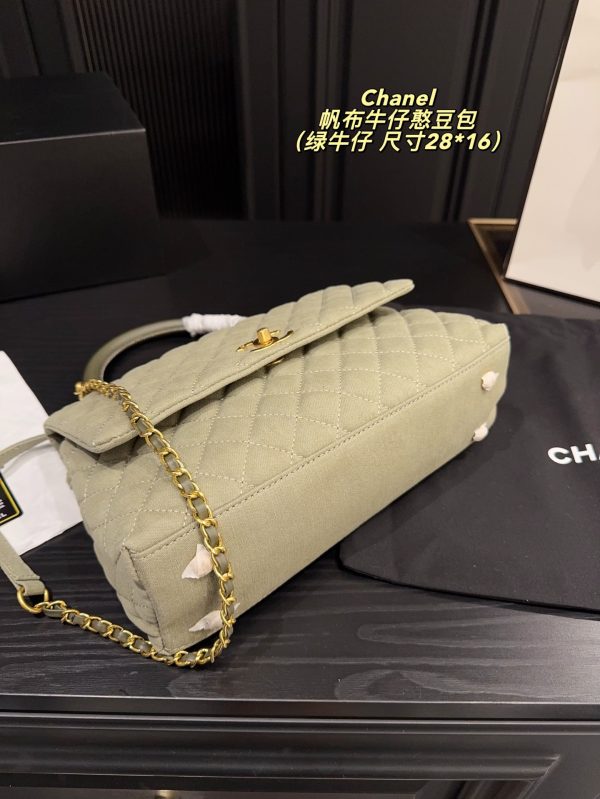 Cc new arrival Coco handle bag size: 28*16 cm