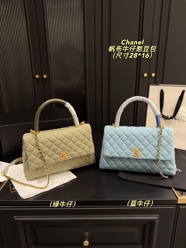 Cc new arrival Coco handle bag size: 28*16 cm