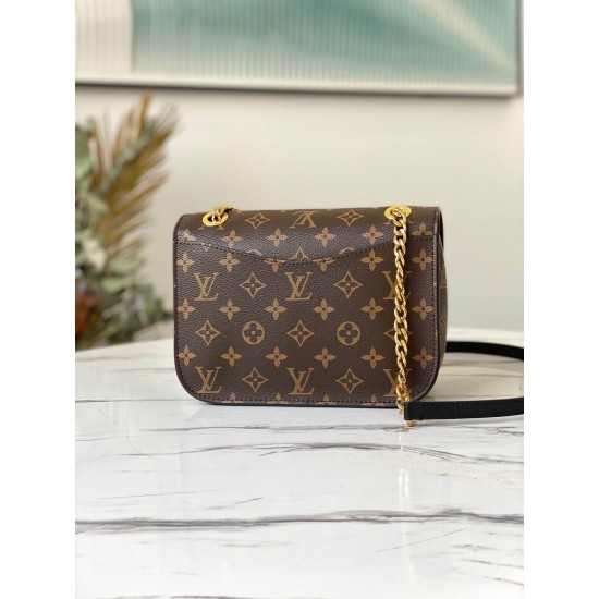 L-bag Size: 22 x 17x 10cm