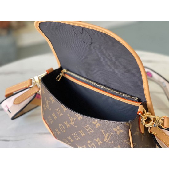 L-bag Size:25*9*15 CM