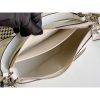 L-bag Size: 25 x 15 x 8 cm