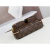 L-bag Size: 18 x 11 x 10 cm