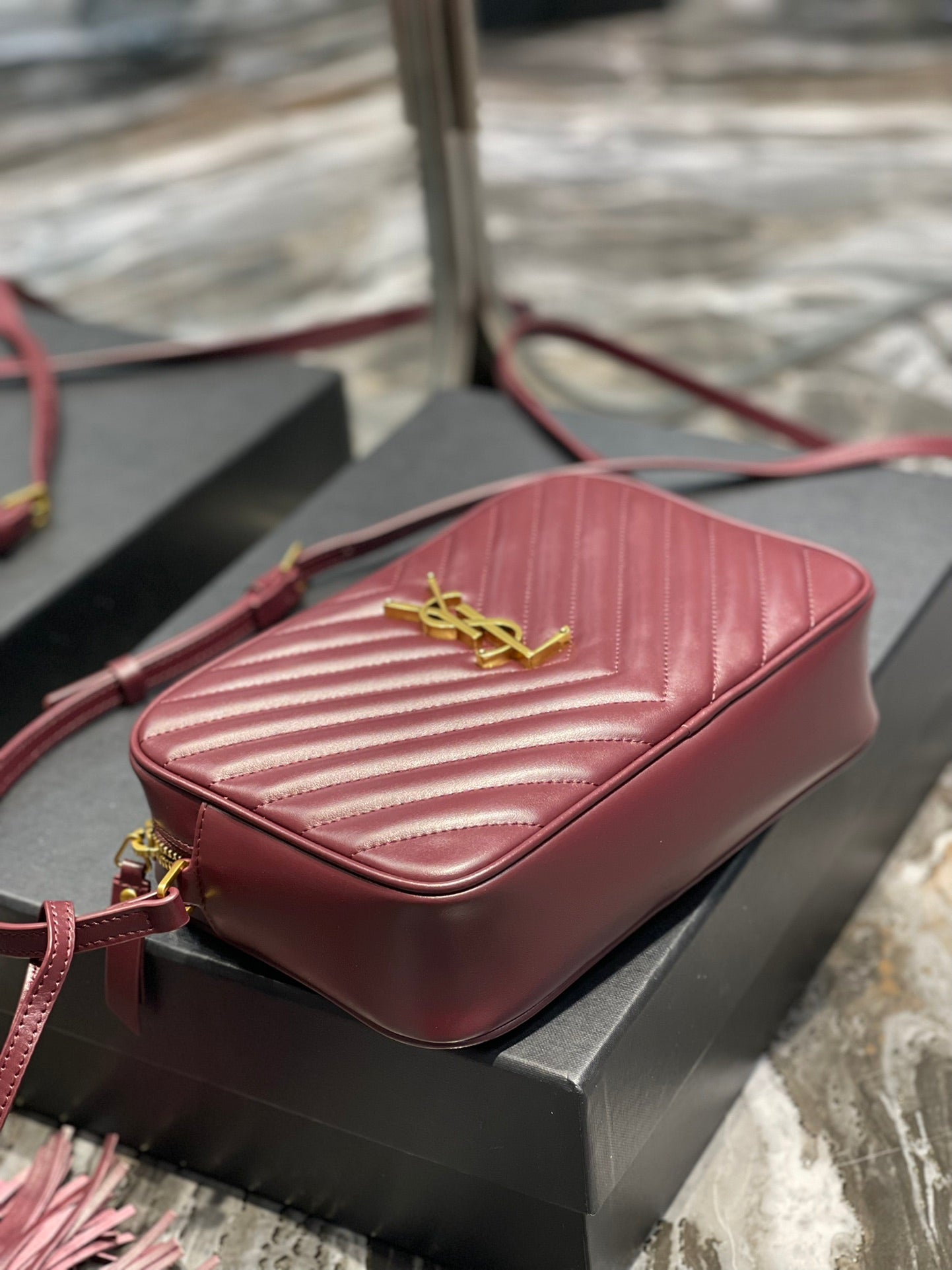 Y Lou Camera Bag In Quilted Leather - Image 28