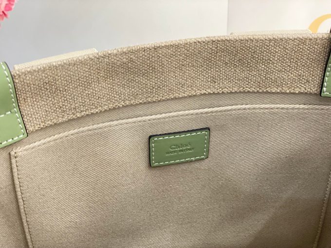 Ch Medium Woody Bag - Image 14