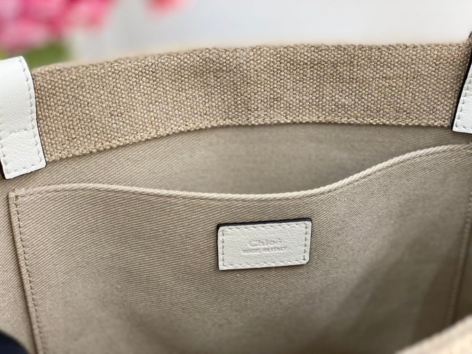 Ch Medium Woody Bag - Image 29