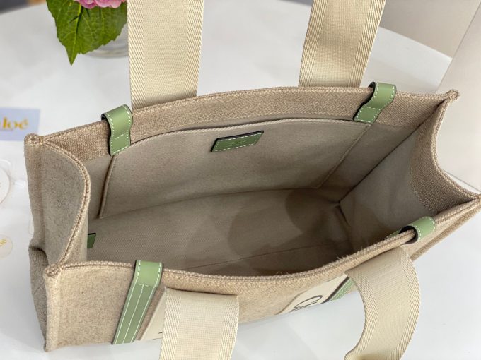 Ch Medium Woody Bag - Image 13