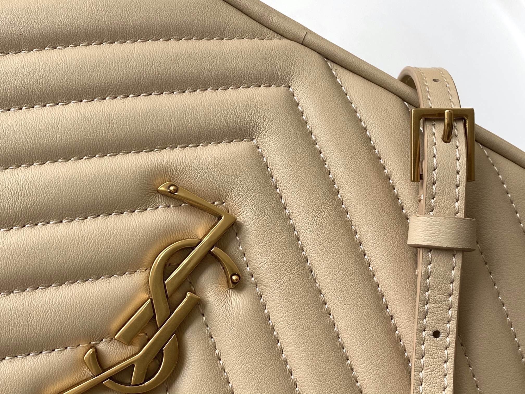 Y Lou Camera Bag In Quilted Leather - Image 20