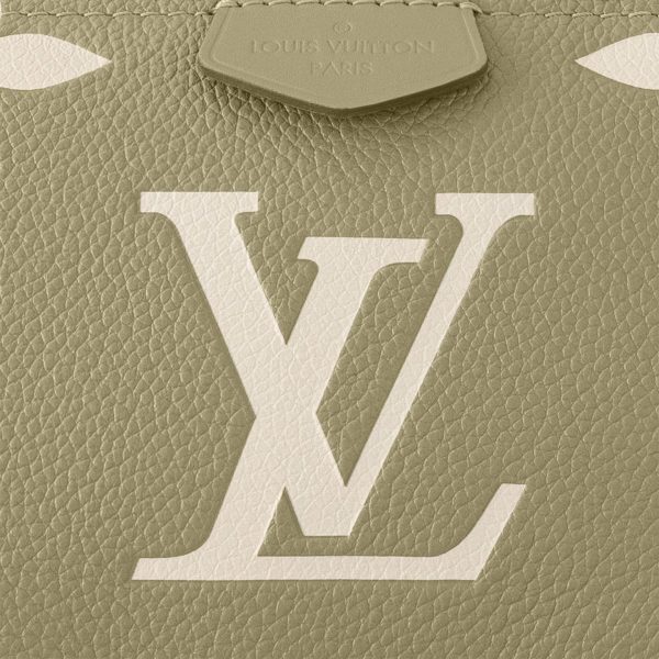 L M22670 Multi Pochette Accessoires