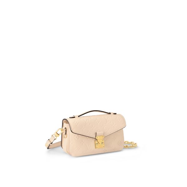 L M22942 Pochette Metis East West