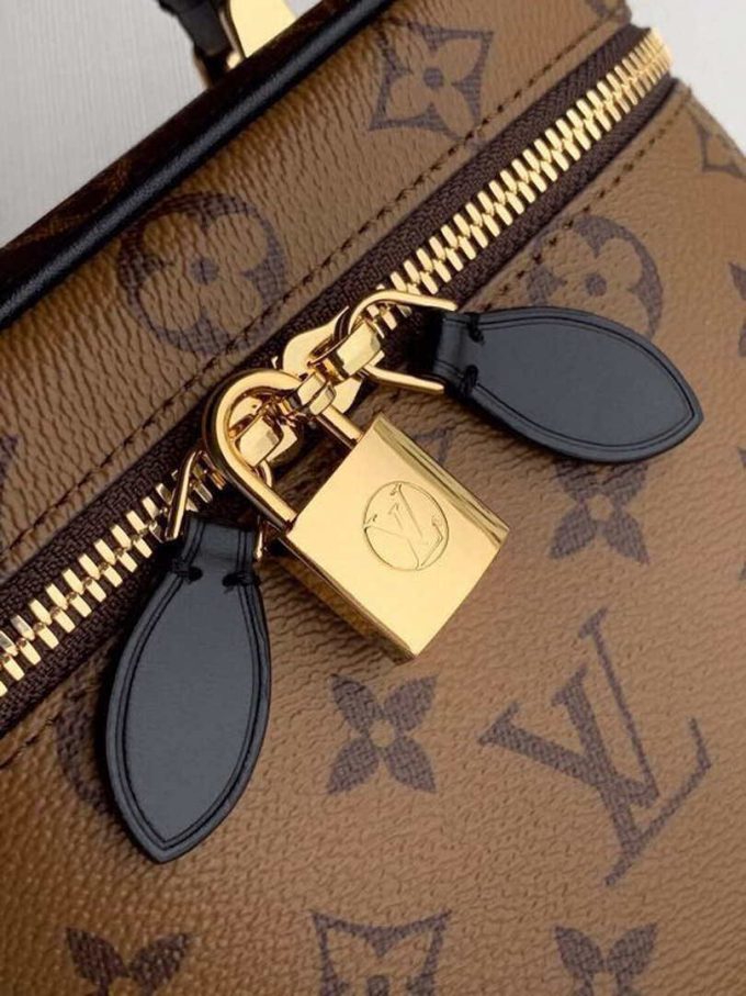 Louis M45165 Vanity Pm Monogram Reverse Bag - Image 5