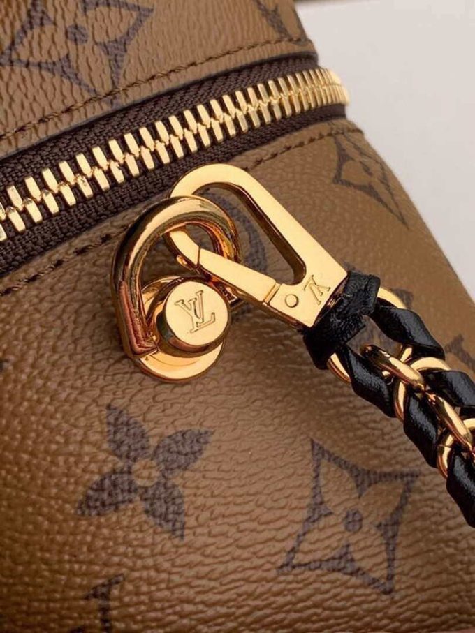 Louis M45165 Vanity Pm Monogram Reverse Bag - Image 7