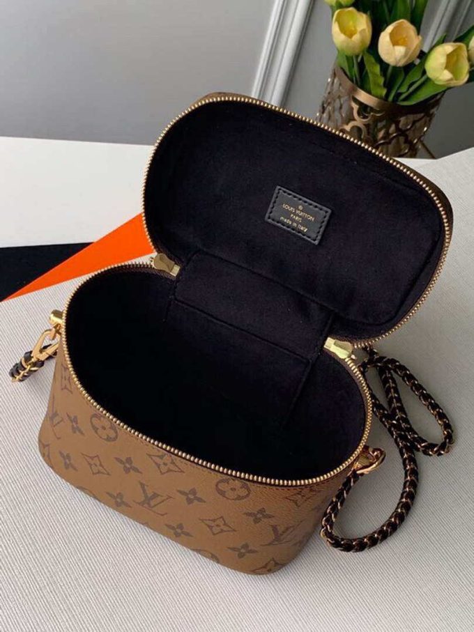 Louis M45165 Vanity Pm Monogram Reverse Bag - Image 8