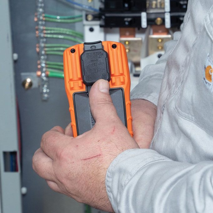 Klein Tools MM420 Digital Multimeter, Auto-Ranging TRMS Multimeter - Image 4