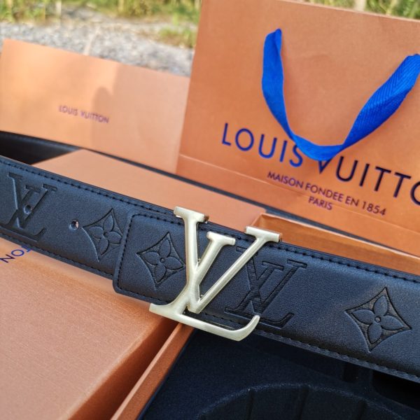 Double Buckle Embossed Men's Belt