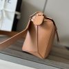 LOE puzzle bag size: 24X16.5X10.5cm