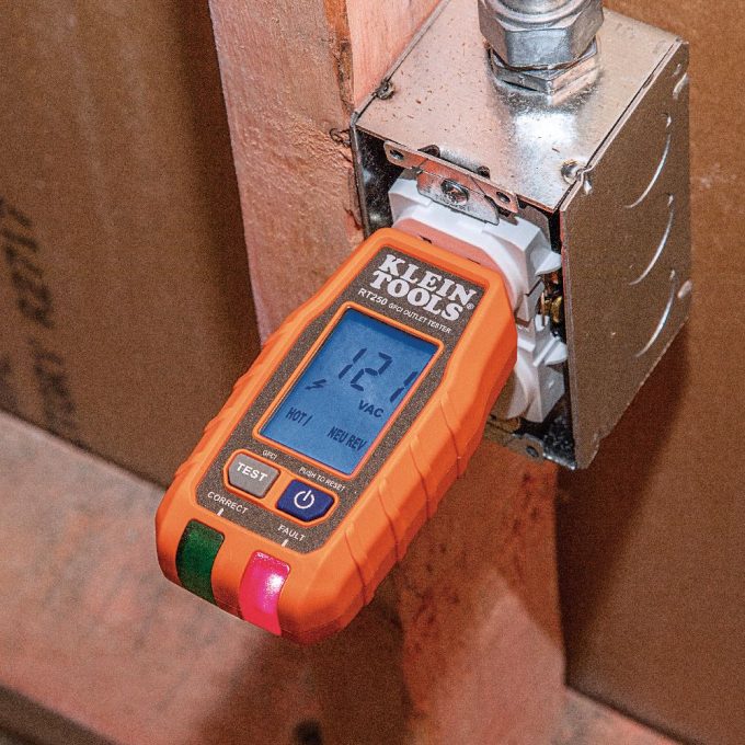 Klein Tools RT250 GFCI  Receptacle Tester with LCD Display, for Standard  3-Wire 120V Electrical Outlets - Image 9