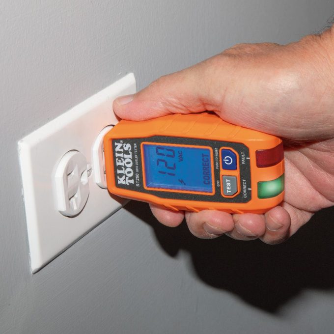 Klein Tools RT250 GFCI  Receptacle Tester with LCD Display, for Standard  3-Wire 120V Electrical Outlets - Image 7