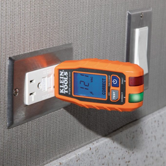 Klein Tools RT250 GFCI  Receptacle Tester with LCD Display, for Standard  3-Wire 120V Electrical Outlets - Image 8