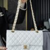 CC CF25 Classic flap bag Caviar leather