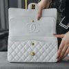 CC CF25 Classic flap bag Caviar leather