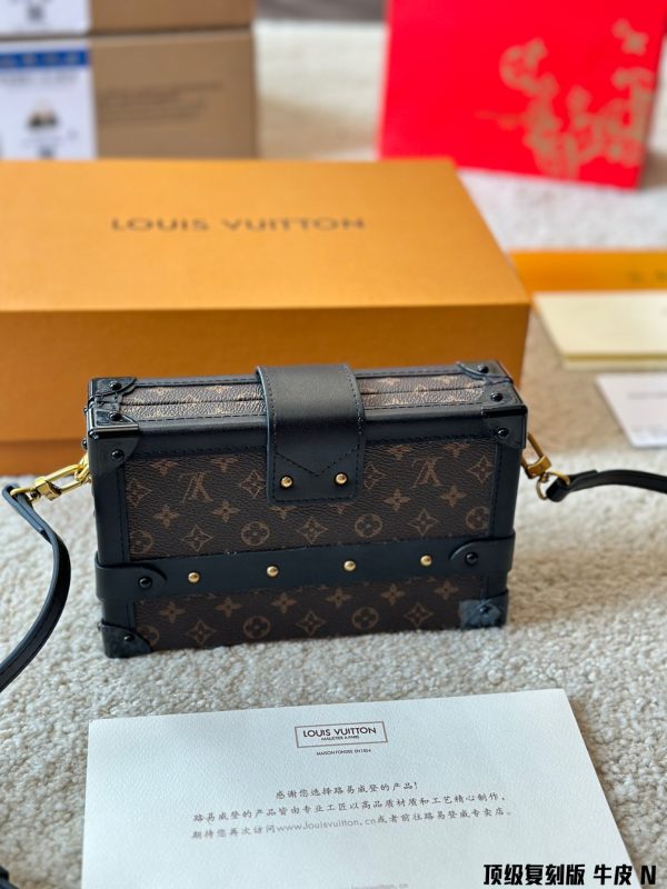 L petite malle box bag