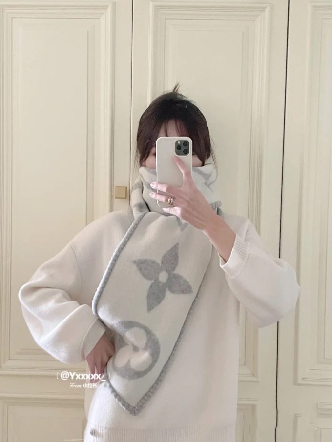 2 Color Classic Cashmere 240X26Cm Alphabets Scarf Wj-985173 - Image 5